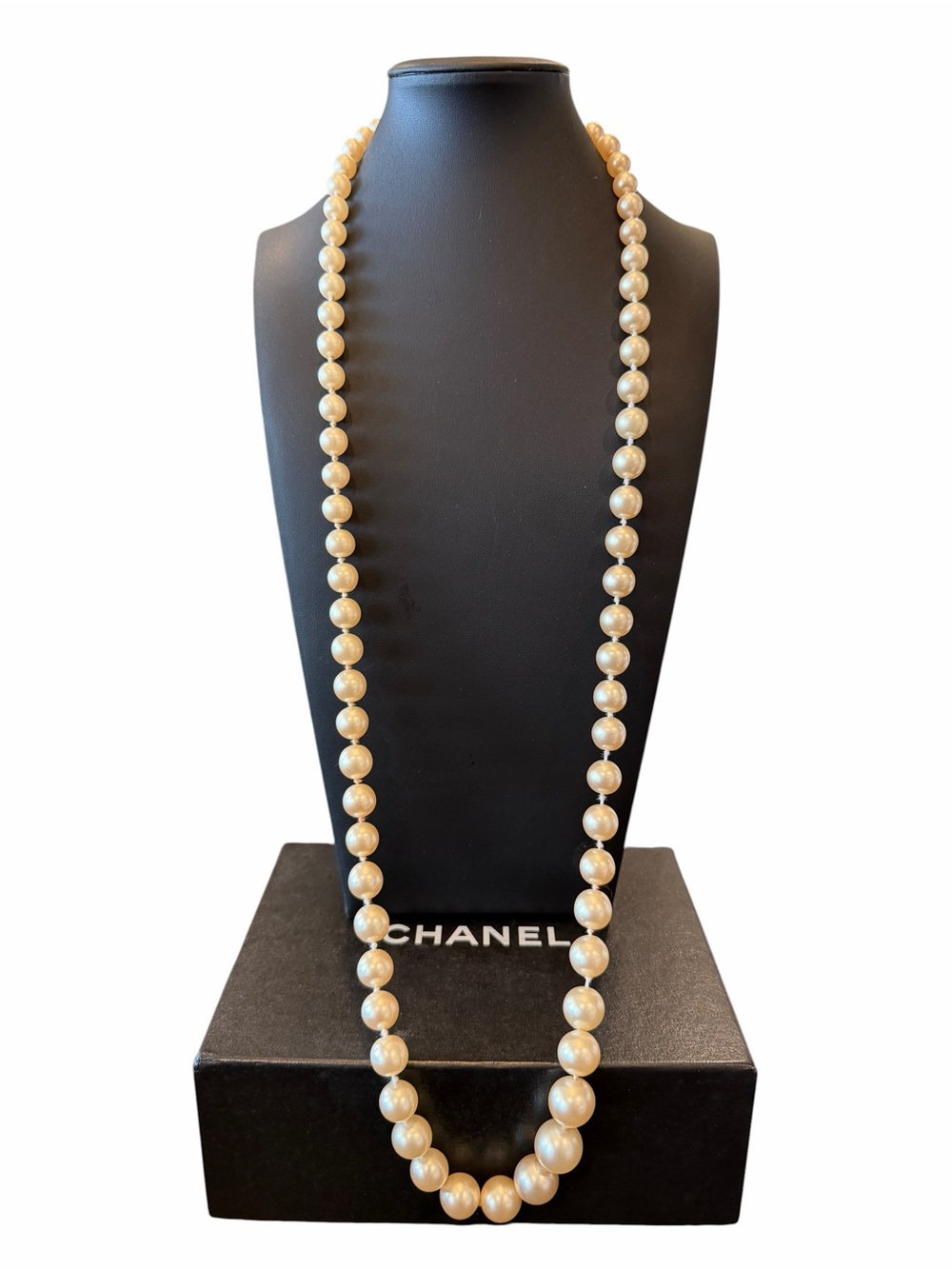 CHANEL Long Faux Pearl Necklace in Creamy Ivory